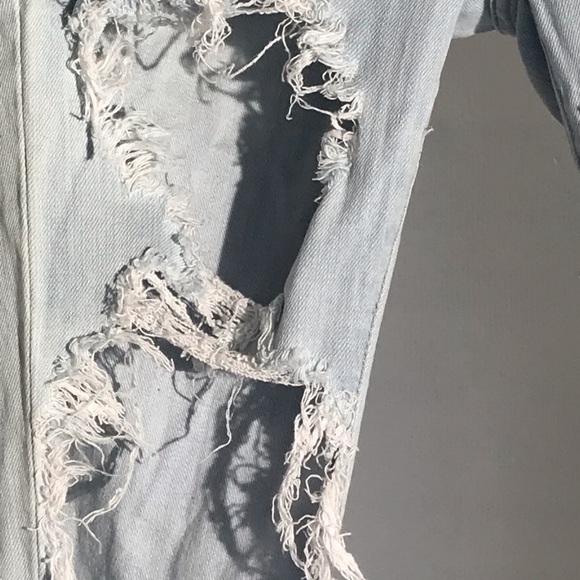 Forever 21 distressed jeans size 28 - Picture 2 of 8